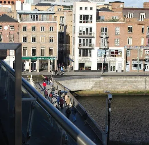 Fitzsimons Temple Bar 3* Dublin