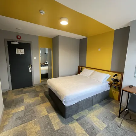 Hotel Fitzsimons Temple Bar 3*