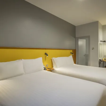 Hotel Fitzsimons Temple Bar Dublin