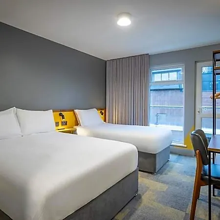 Fitzsimons Temple Bar Hotel